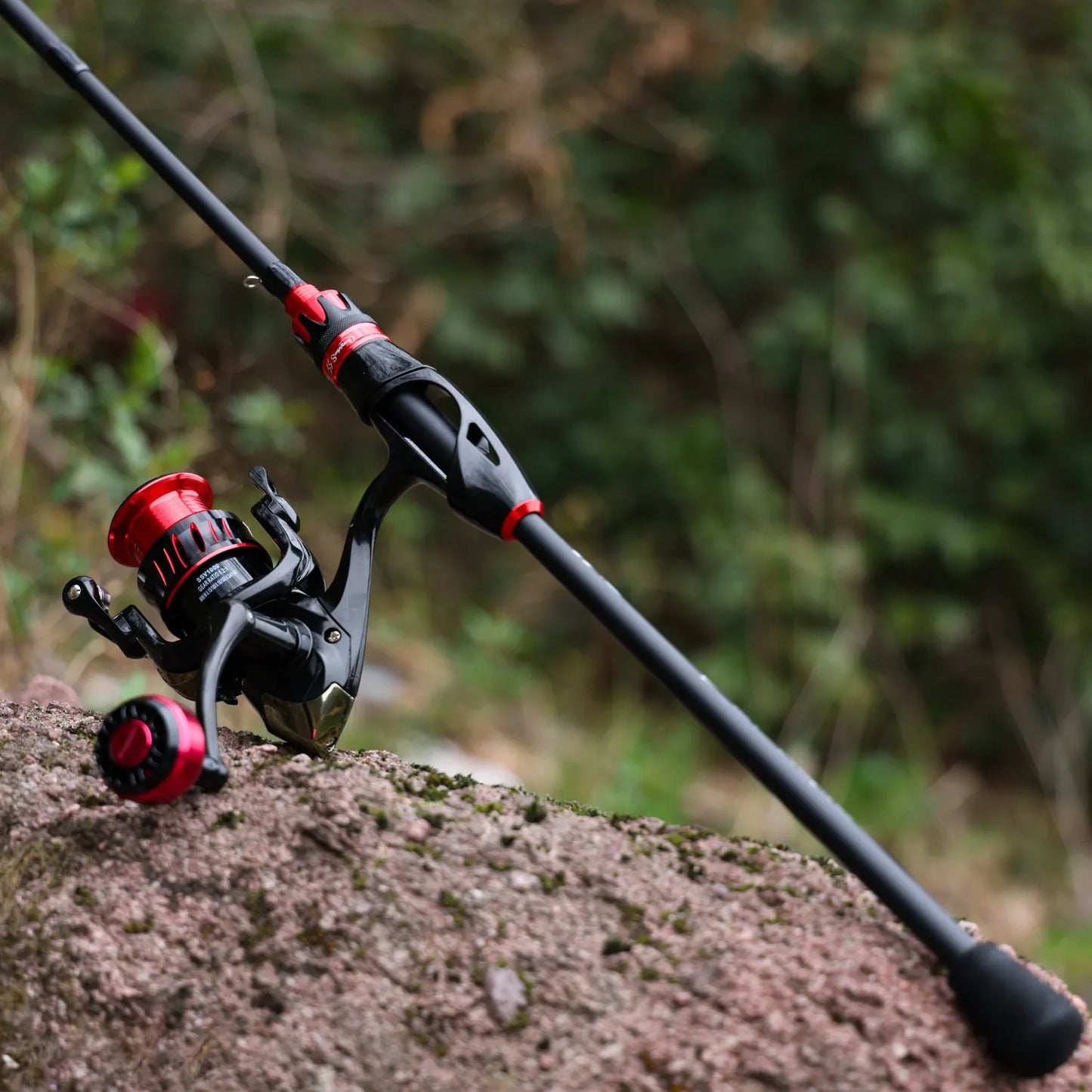 Sougayilang Casting/Spinning Rod - Black/Red